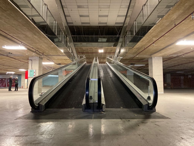 Interior de l'antic Punt de Trobada.